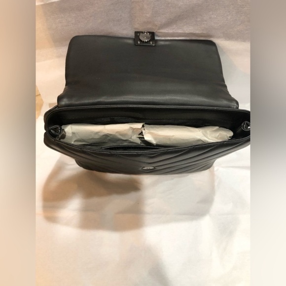 DKNY black quilted puffy clasp top handle satchel bag brand new - Picture 6 of 16